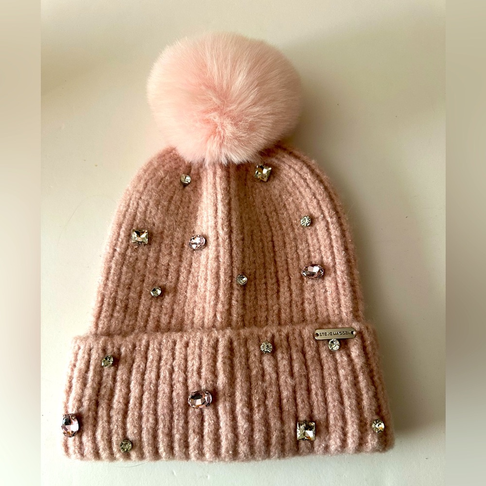 Steve Madden Pom Pom winter hat light pink with gems NWOT - Picture 1 of 5